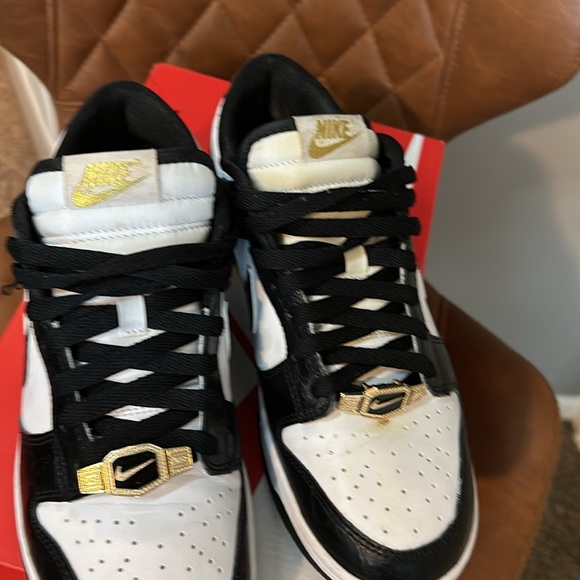 ❤️Nike Dunk Retro SE❤️ - Picture 3 of 8